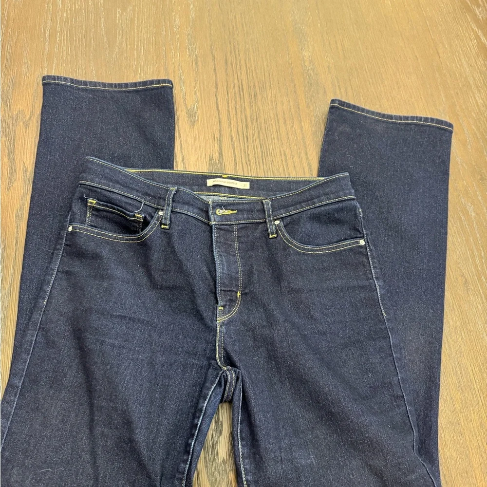 Levi's 315 shaping bootcut Dark Indigo Boot Cut Jeans womens sz 31 - Picture 3 of 6